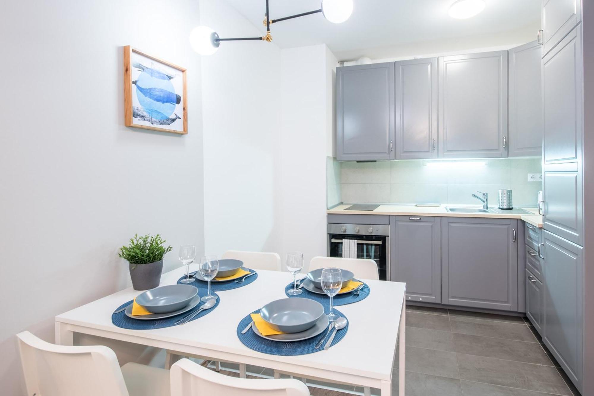 Apartamento Very - Free Parking - Sunny Balcony